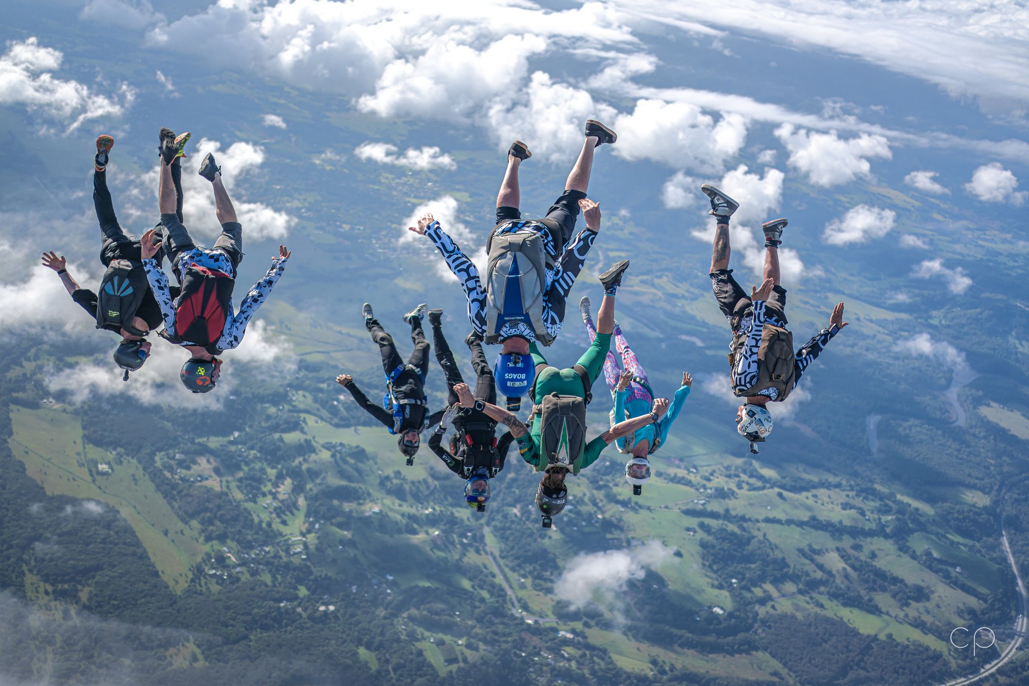 An angle formation flying above the cloud