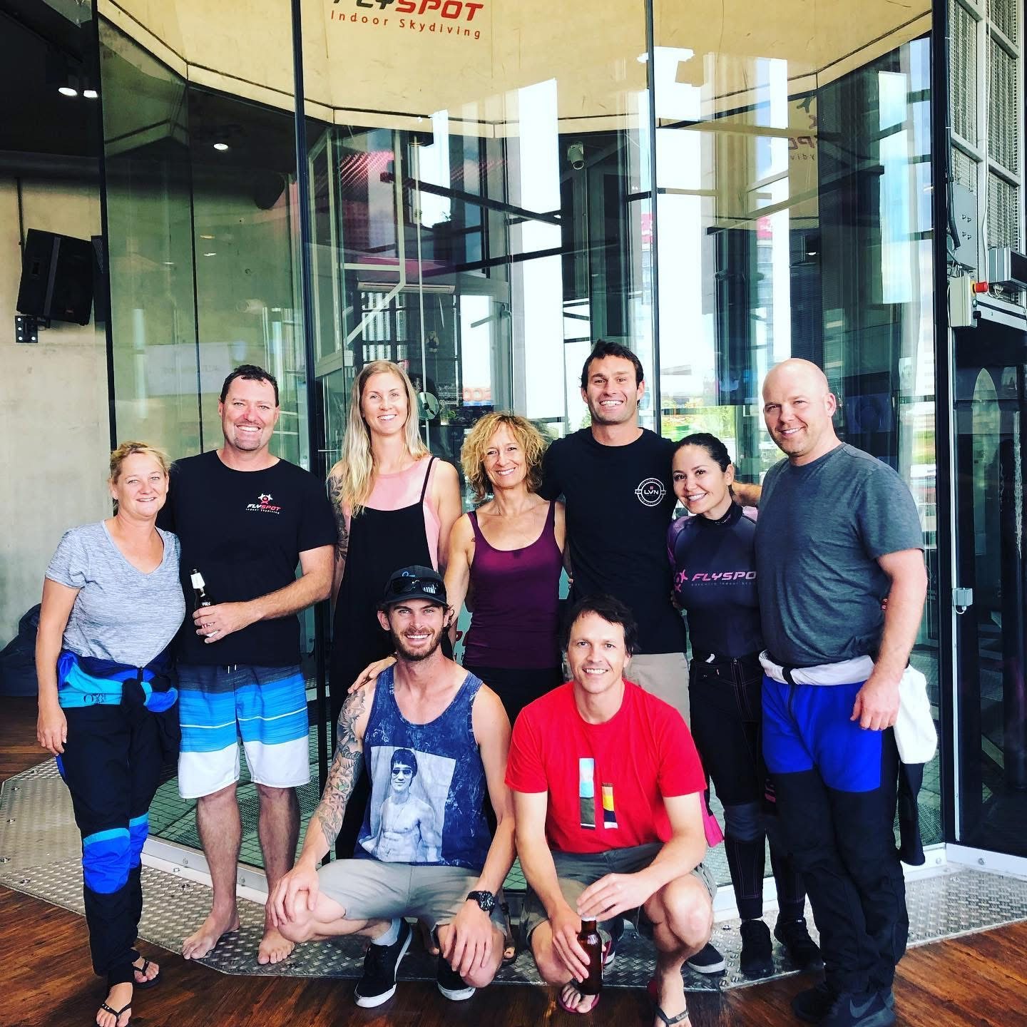 A tunnel camp group in front of the chamber