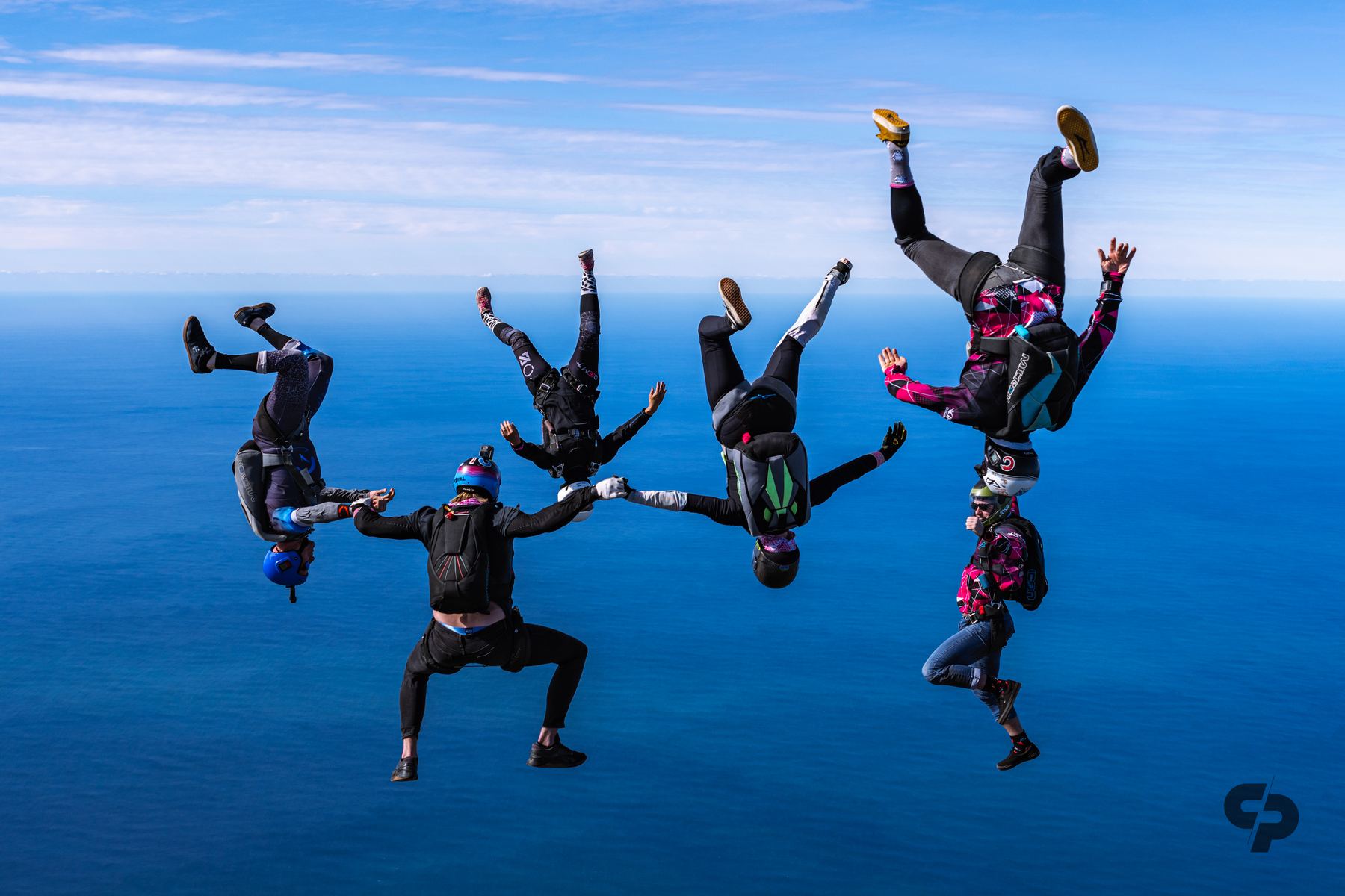 A big group in freefall at 6T9R 2024
