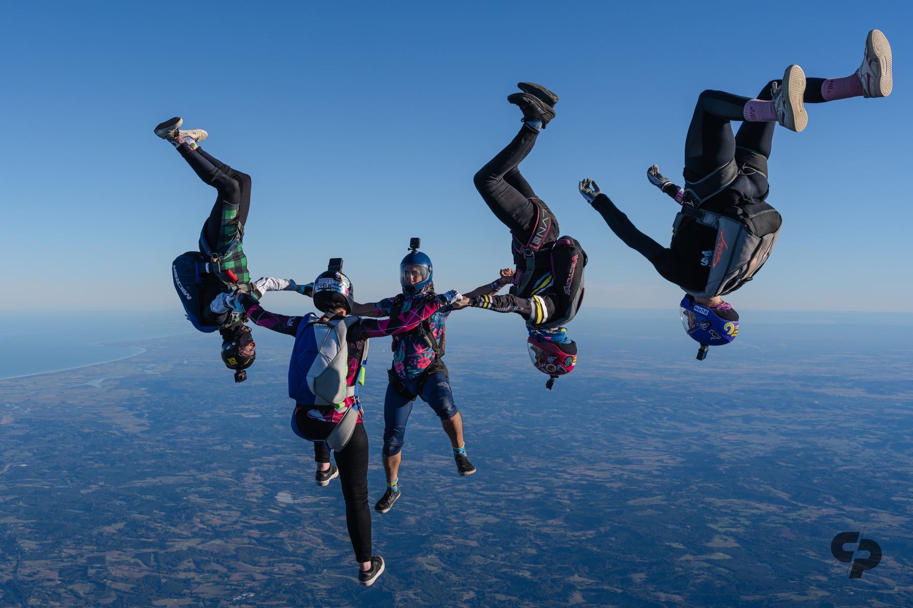 A big group in freefall at 6T9R 2024