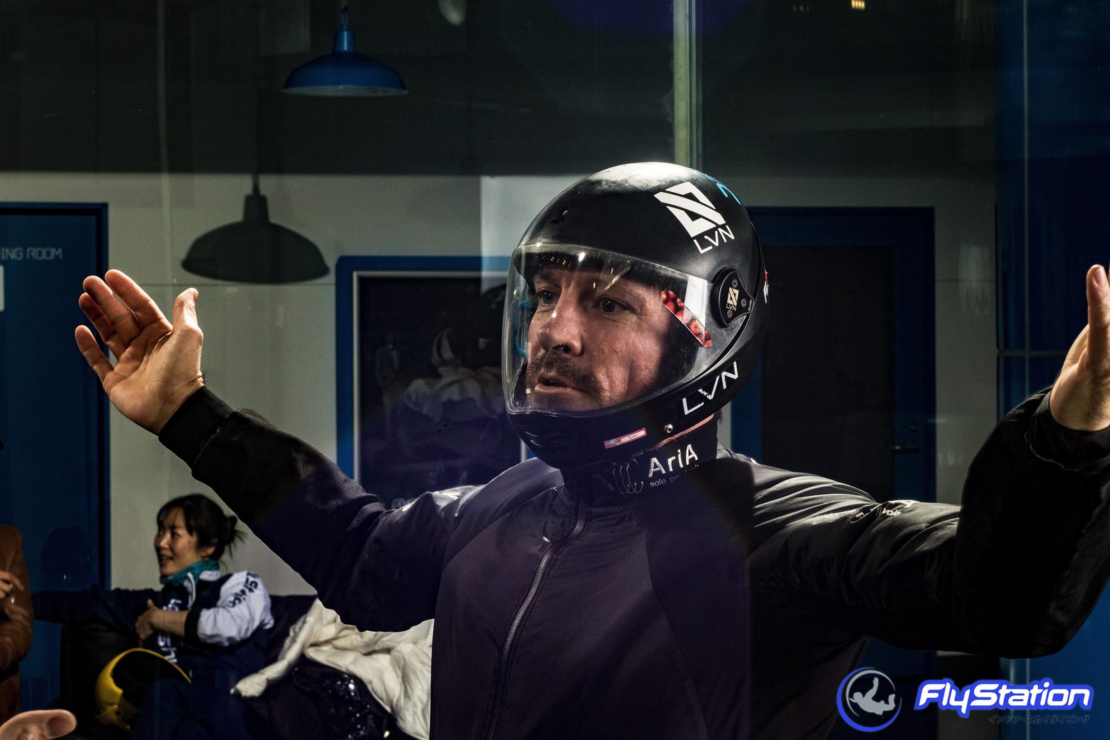 Tunnel coaching at FlyStation Japan